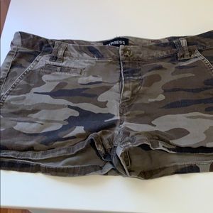 Express camo shorts